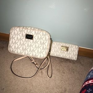 Michael kors jets set wallet bundle! RARE